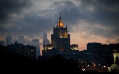 Порошенко разорвал договор о дружбе с Россией: Москва отреагировала