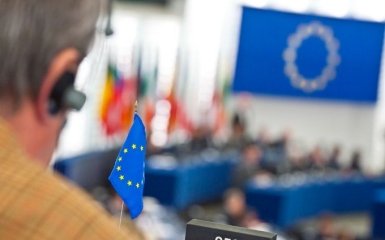 В ЄС готують закриття в'їзду з США через коронавірус — WSJ