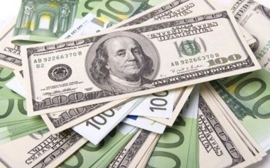 Курси валют в Україні на вівторок, 15 серпня