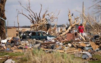 В США из-за торнадо и штормов погибли 22 человека