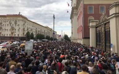 Масові протести у Москві: поліція затримала всіх лідерів опозиції