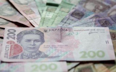 Бізнес на окупації: українські компанії все ще видають кредити в ДНР-ЛНР