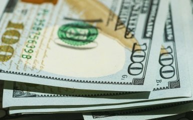 Міжнародні резерви України продовжують зростати