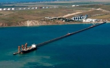 Казахстан запретил транзит нефтепродуктов через российский порт вблизи Крыма