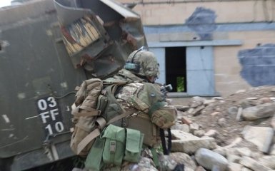 Армія РФ в Бахмуті перебуває у напівоточенні — Маляр