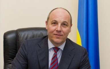 "Закон о языке безотлагательно рассмотрят": Парубий рассказал о 2,5 тыс поправок к проекту