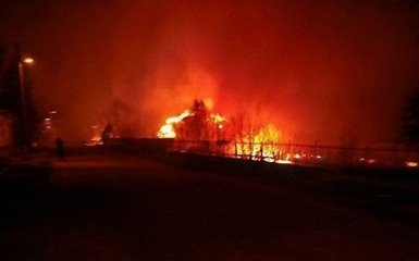 Инцидент на железной дороге в Болгарии унес несколько жизней: появились видео и фото