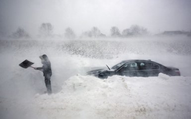 США накрыло снежной бурей "Джонас"
