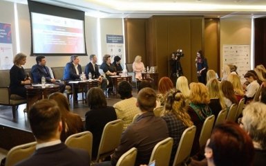 Роль жінок у просуванні реформ в Україні: у Харкові обговорювали збільшення політичної участі жінок на місцевому та національному рівнях
