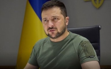 Зеленський звернувся до українців напередодні саміту НАТО — відео