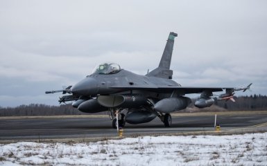 F-16