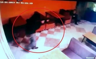 Боевики "ДНР" устроили страшную стрельбу в кафе на Кубани, есть жертвы