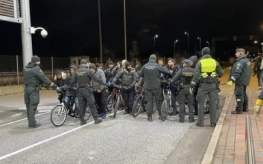 Мігранти на кордоні із Фінляндією