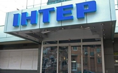 З'явилося відео видворення з України винуватиці скандалу на "Інтері"