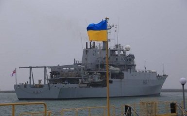 В Черное море срочно вошел британский разведывательный корабль