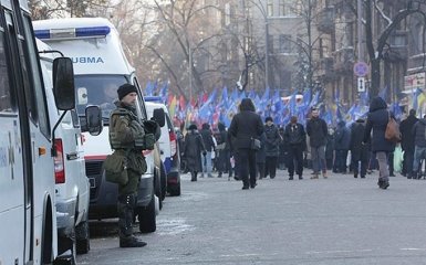 Хрещатик буде червоним: український розвідник назвав річ, яка загрожує війною в Києві
