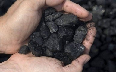 Порошенко внёс ясность по вопросу угля из оккупированного Донбасса