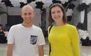 Юрій Анікеєв і Вікторія Мотрічко