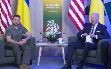 Сильна зустріч. Зеленський та Байден на саміті НАТО обговорили підтримку України