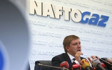 Коболєв причетний до розробки газових угод 2009 року, отже не має права їх критикувати, - експерт
