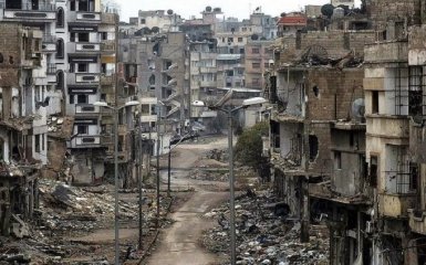 Появились ужасные кадры из города, который бомбит авиация Путина: опубликовано видео