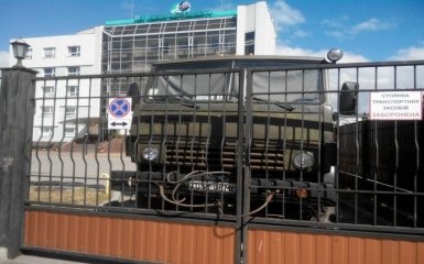 В Черкассах неизвестные захватили облэнерго: опубликованы фото