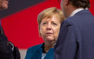 У Меркель внезапно выступили за немедленную блокировку Северного потока-2