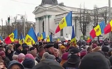 Люди за межею бідності. Ексголова розвідки Молдови розповів про учасників проросійських протестів