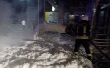 Під Києвом через неуважного водія вибухнула АЗС: опубліковано шокуюче відео