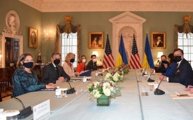 Україна та США узгодили план дій у разі вторгнення Росії