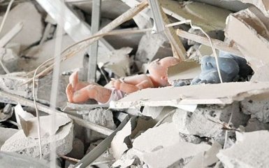 Дети на оккупированном Донбассе мечтают о вышиванках