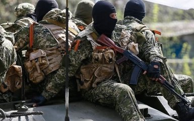 Укріплення бойовиків на Донбасі зняли з повітря: з'явилися фото