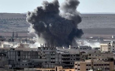 Російська авіація розбомбила штаб своїх союзників в Сирії