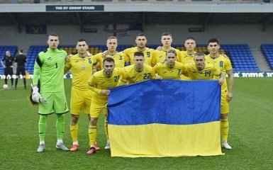 Сборная Украины одержала первую победу под руководством Ротаня