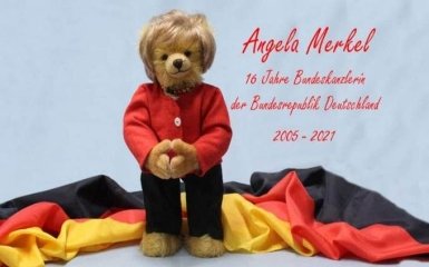 У Німеччині створили плюшевого ведмедя Меркель з нагоди відставки канцлера