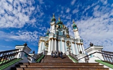 Україна передала Андріївську церкву в користування Константинополю