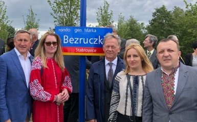 Это символ братства наших народов: в Польше в честь генерала УНР назвали перекресток