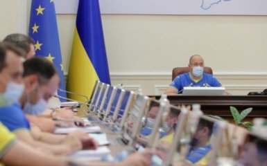 Шмигаль уточнив, чого не вистачає для визнання COVID-сертифікатів України в ЄС