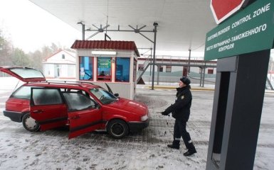 У Держдумі РФ підготували закон щодо обмеження росіянам виїзду за кордон