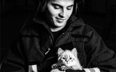 У формі і з милими тваринами: українські рятувальники знялися для календаря на 2018 рік