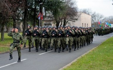Сербия привела войска в полную боеготовность: что случилось