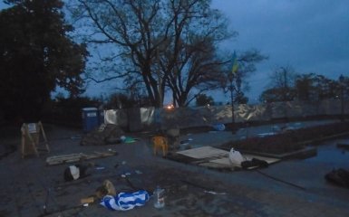 В Одессе разгромили палатки противников мэра, есть пострадавшие: появились фото и видео
