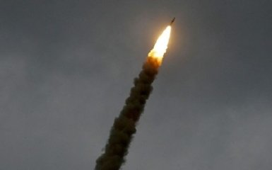 ПВО уничтожило две российские ракеты на подлете к Одессе