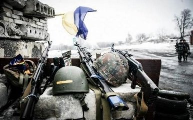 Ситуація на Донбасі загострюється: серед бійців АТО є поранені