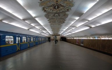 Киевское метро меняет график работы с 26 марта — новое расписание