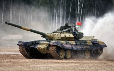 Режим Лукашенка переводить у бойову готовність танкові підрозділи - що відбувається