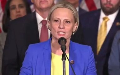 Конгресвумен Спартц озвучила свої звинувачення проти Єрмака