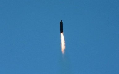 Балістична ракета КНДР пролетіла над Японією