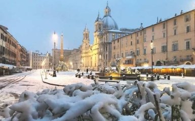 Італію накрив сніг і аномальні морози: опубліковані видовищні фото