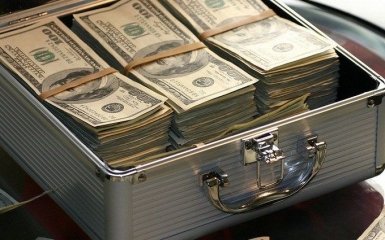 Найбагатші росіяни втратили 39 млрд доларів за перший день війни